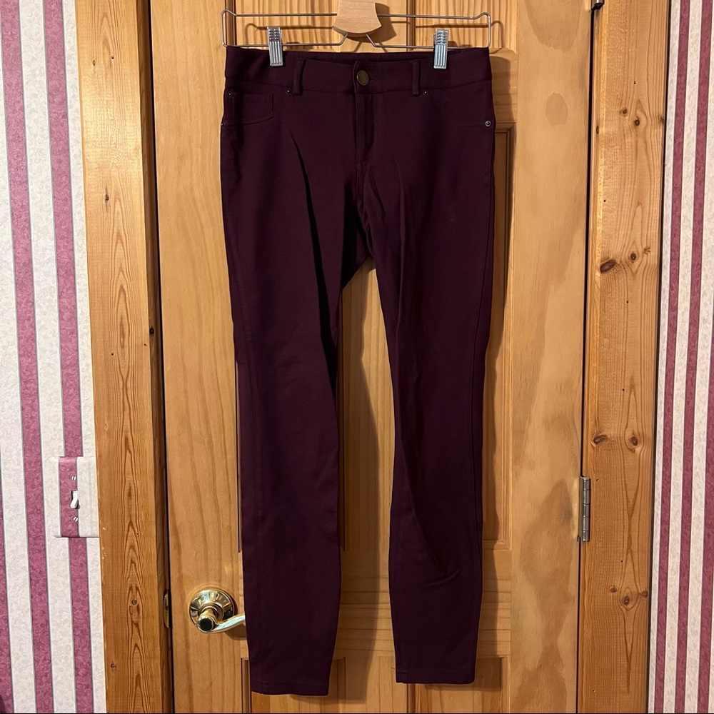 maroon pants